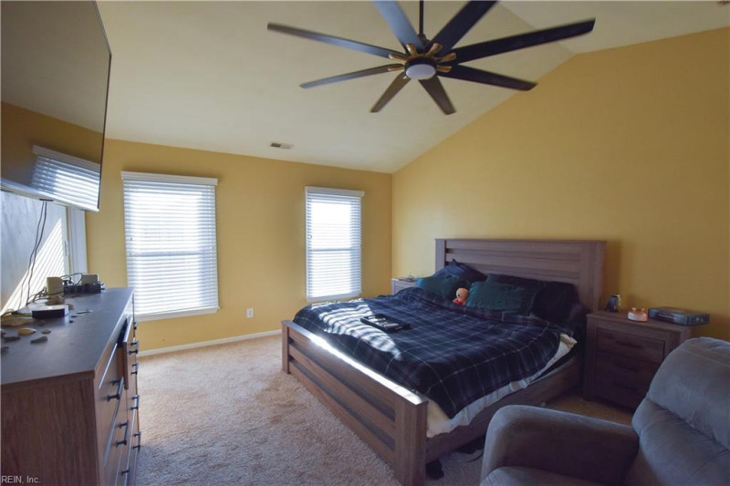Photo 17 of 49 residential for sale in Chesapeake virginia Photo 17 of 49 residential for sale in Chesapeake virginia