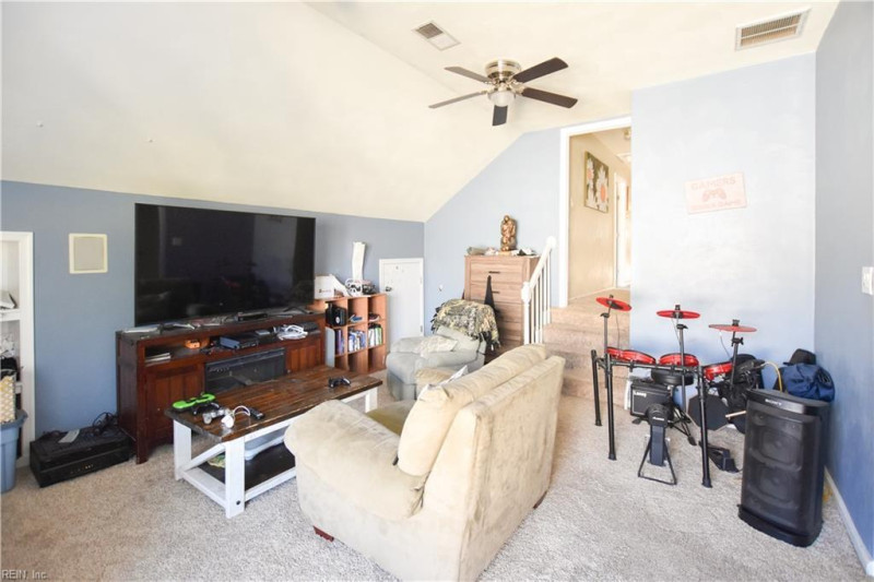 Photo 31 of 49 residential for sale in Chesapeake virginia Photo 31 of 49 residential for sale in Chesapeake virginia