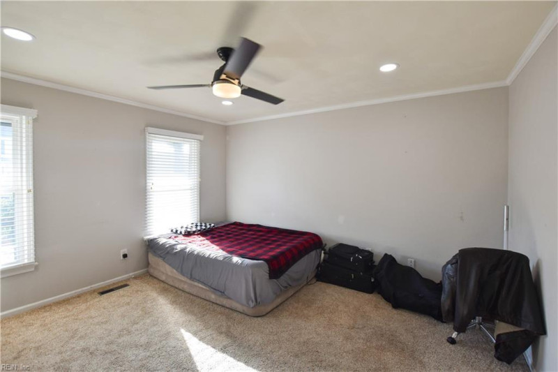 Photo 36 of 49 residential for sale in Chesapeake virginia Photo 36 of 49 residential for sale in Chesapeake virginia