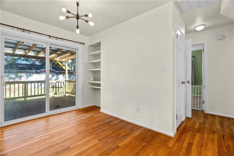 Photo 19 of 31 residential for sale in Virginia Beach virginia