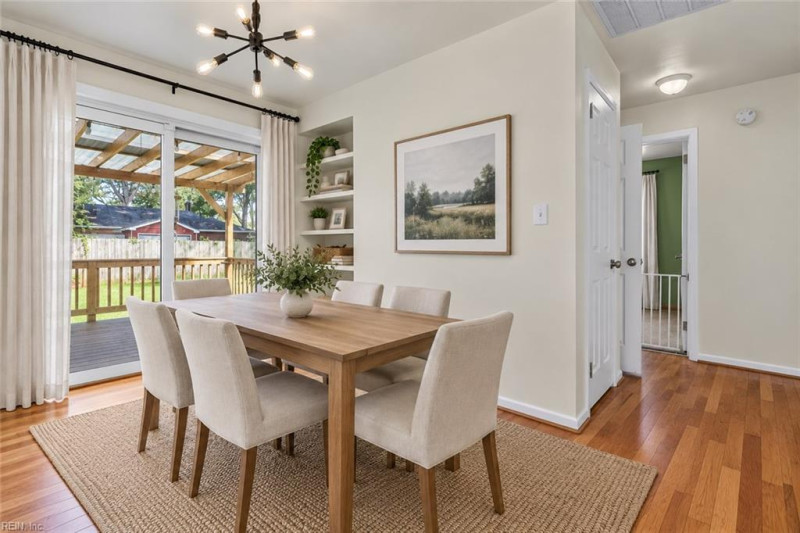 Photo 6 of 31 residential for sale in Virginia Beach virginia