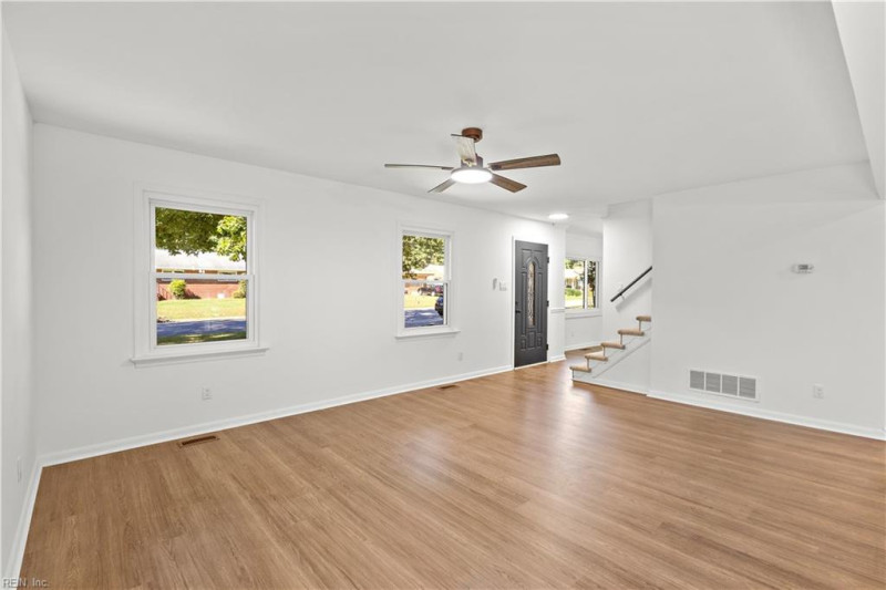 Photo 8 of 34 residential for sale in Newport News virginia Photo 8 of 34 residential for sale in Newport News virginia