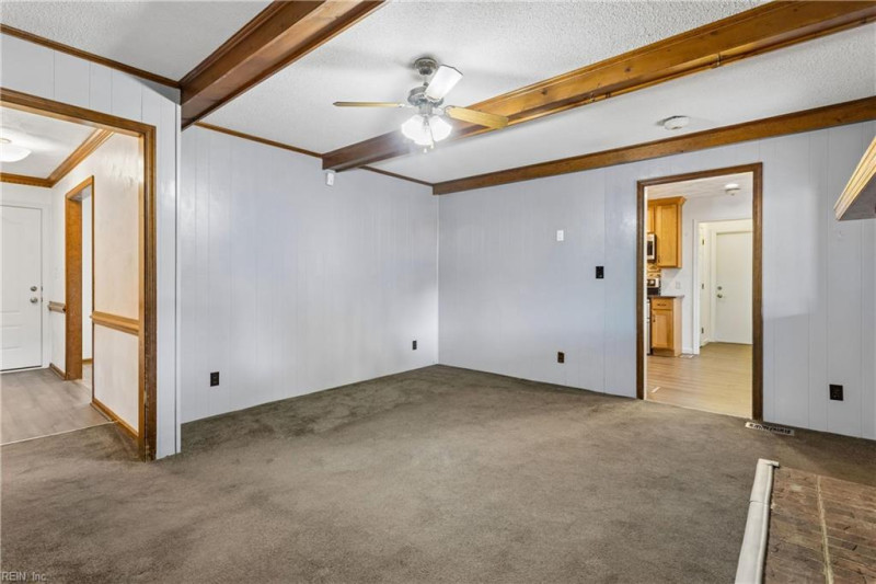 Photo 10 of 50 residential for sale in Chesapeake virginia Photo 10 of 50 residential for sale in Chesapeake virginia