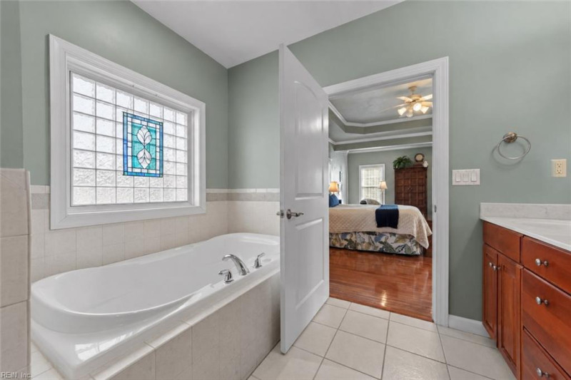 Photo 14 of 50 residential for sale in Chesapeake virginia Photo 14 of 50 residential for sale in Chesapeake virginia