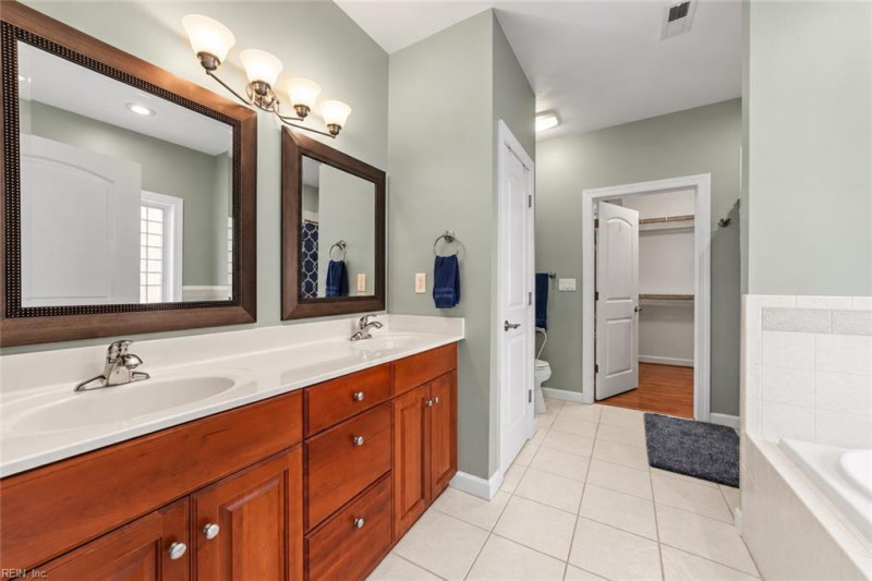 Photo 19 of 50 residential for sale in Chesapeake virginia Photo 19 of 50 residential for sale in Chesapeake virginia
