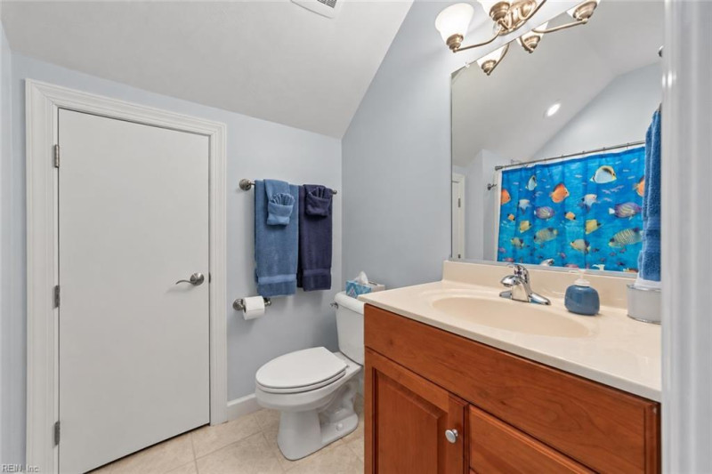 Photo 33 of 50 residential for sale in Chesapeake virginia Photo 33 of 50 residential for sale in Chesapeake virginia