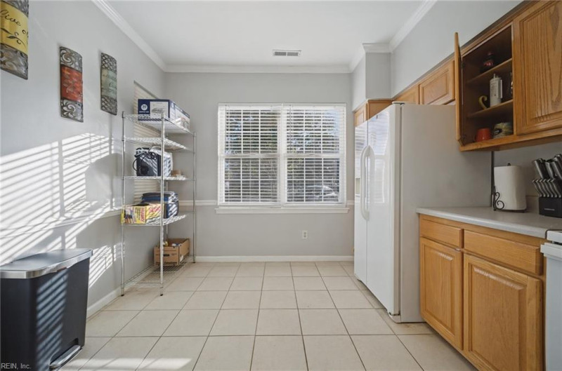 Photo 12 of 32 residential for sale in Chesapeake virginia Photo 12 of 32 residential for sale in Chesapeake virginia
