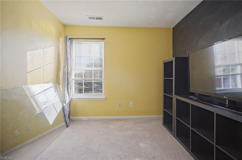 Photo 15 of 32 residential for sale in Chesapeake virginia Photo 15 of 32 residential for sale in Chesapeake virginia