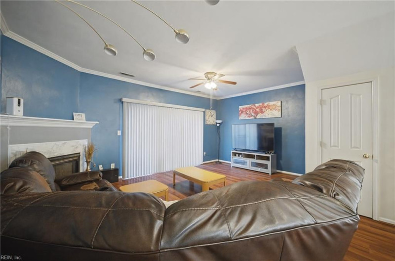 Photo 8 of 32 residential for sale in Chesapeake virginia Photo 8 of 32 residential for sale in Chesapeake virginia
