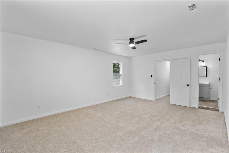 Photo 21 of 27 residential for sale in Poquoson virginia