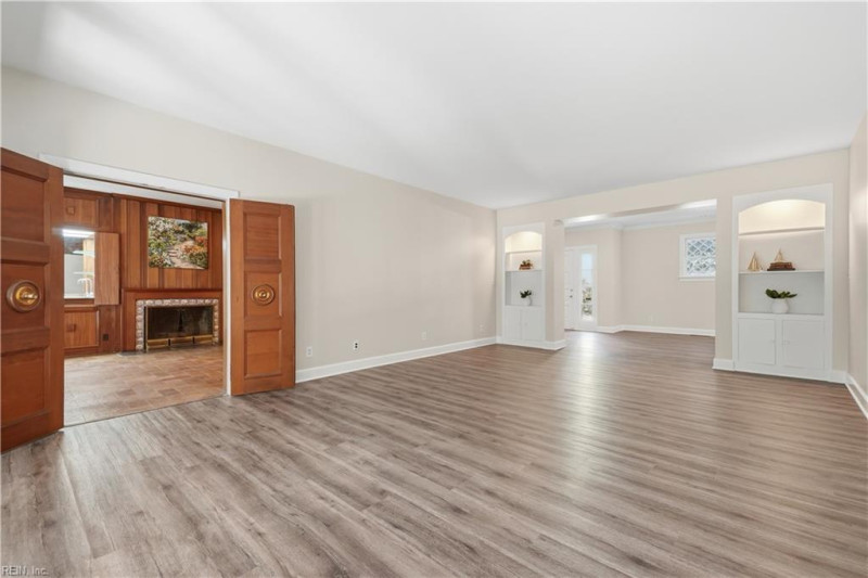 Photo 12 of 50 residential for sale in Norfolk virginia