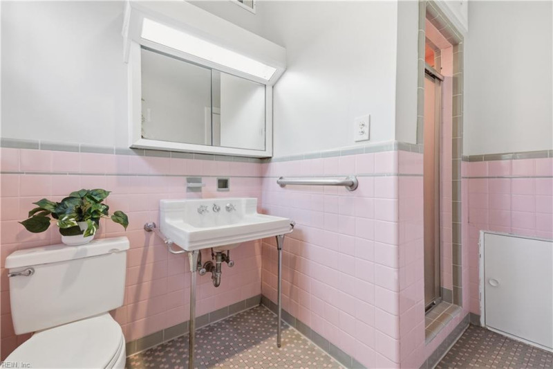 Photo 23 of 50 residential for sale in Norfolk virginia