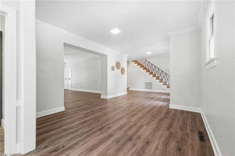 Photo 9 of 50 residential for sale in Norfolk virginia