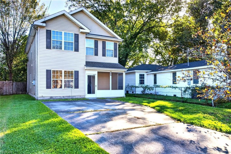 Photo 1 of 39 residential for sale in Chesapeake virginia