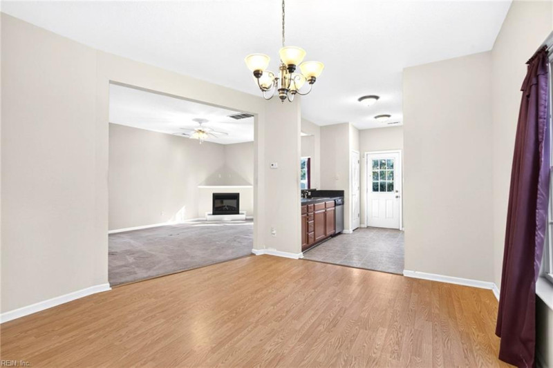 Photo 2 of 39 residential for sale in Chesapeake virginia
