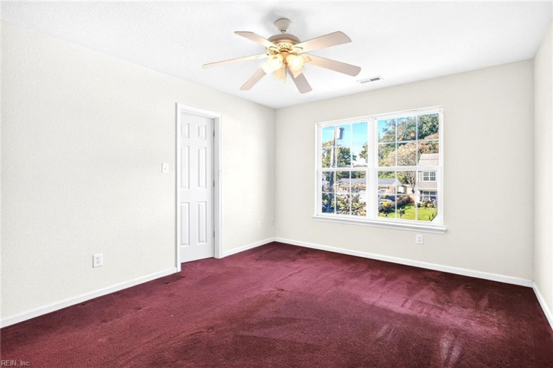 Photo 27 of 39 residential for sale in Chesapeake virginia