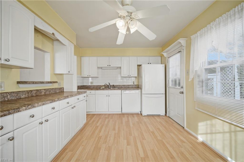 Photo 15 of 49 residential for sale in Norfolk virginia Photo 15 of 49 residential for sale in Norfolk virginia
