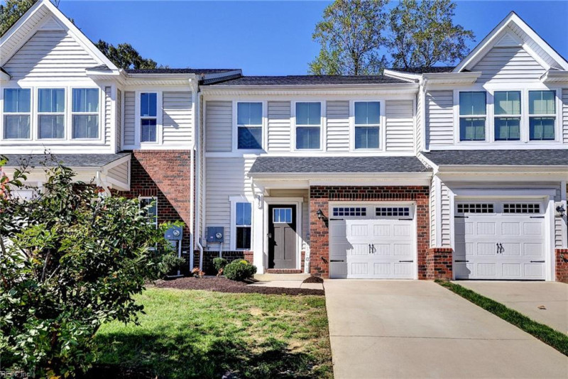 Photo 2 of 30 residential for sale in York County virginia