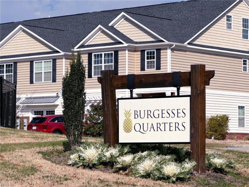 Photo 27 of 30 residential for sale in York County virginia