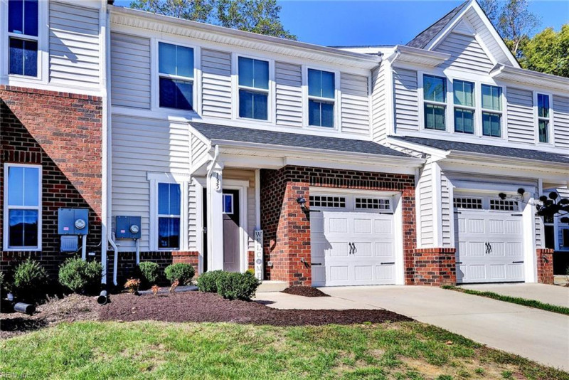 Photo 3 of 30 residential for sale in York County virginia
