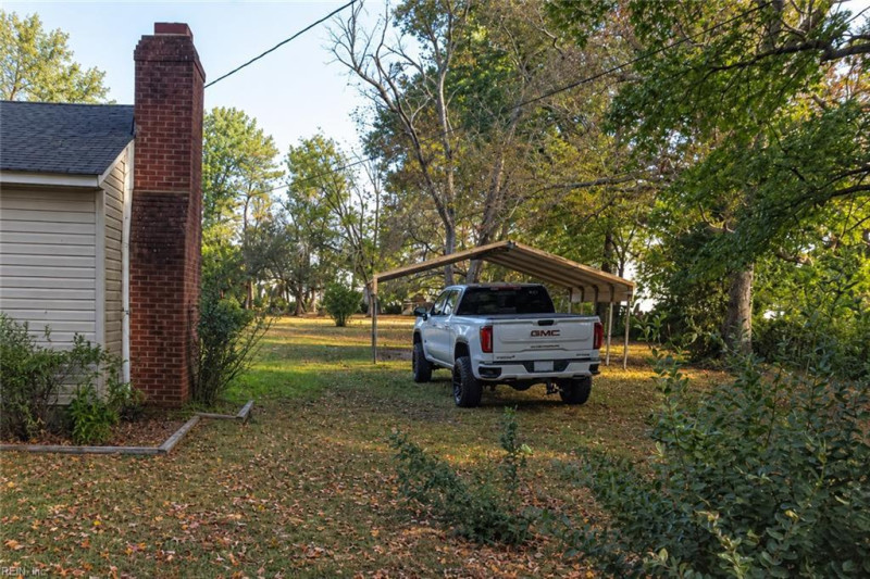Photo 3 of 6 residential for sale in Chesapeake virginia Photo 3 of 6 residential for sale in Chesapeake virginia