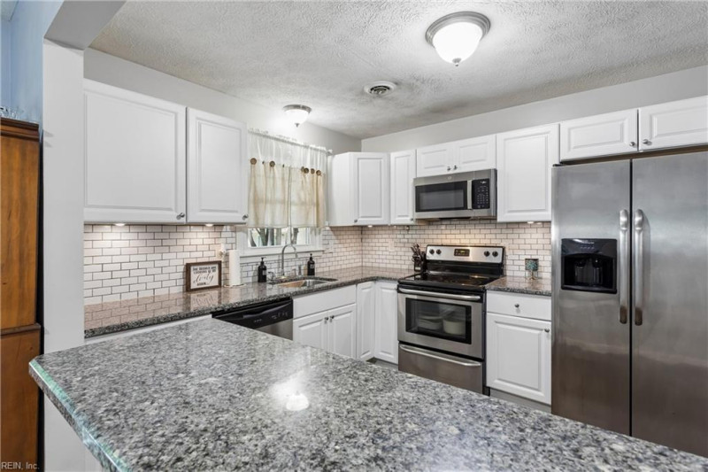 Photo 9 of 36 residential for sale in Newport News virginia Photo 9 of 36 residential for sale in Newport News virginia