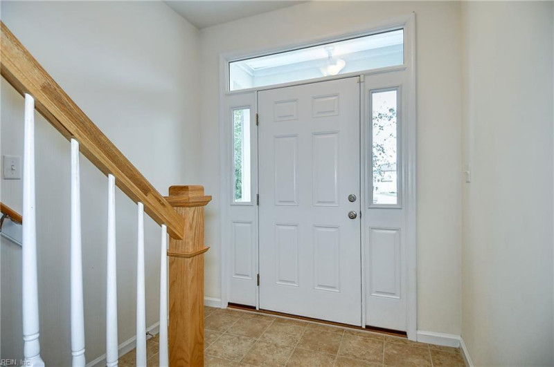 Photo 17 of 39 residential for sale in Chesapeake virginia