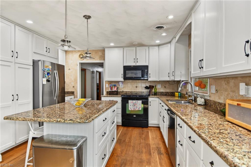 Photo 7 of 44 residential for sale in Chesapeake virginia Photo 7 of 44 residential for sale in Chesapeake virginia