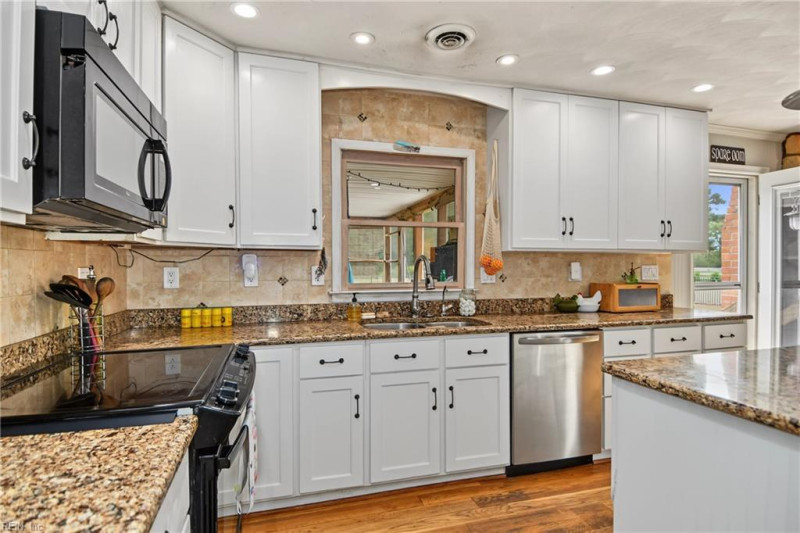 Photo 8 of 44 residential for sale in Chesapeake virginia Photo 8 of 44 residential for sale in Chesapeake virginia