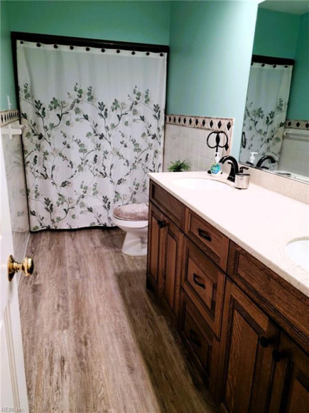 Photo 20 of 31 residential for sale in Chesapeake virginia Photo 20 of 31 residential for sale in Chesapeake virginia