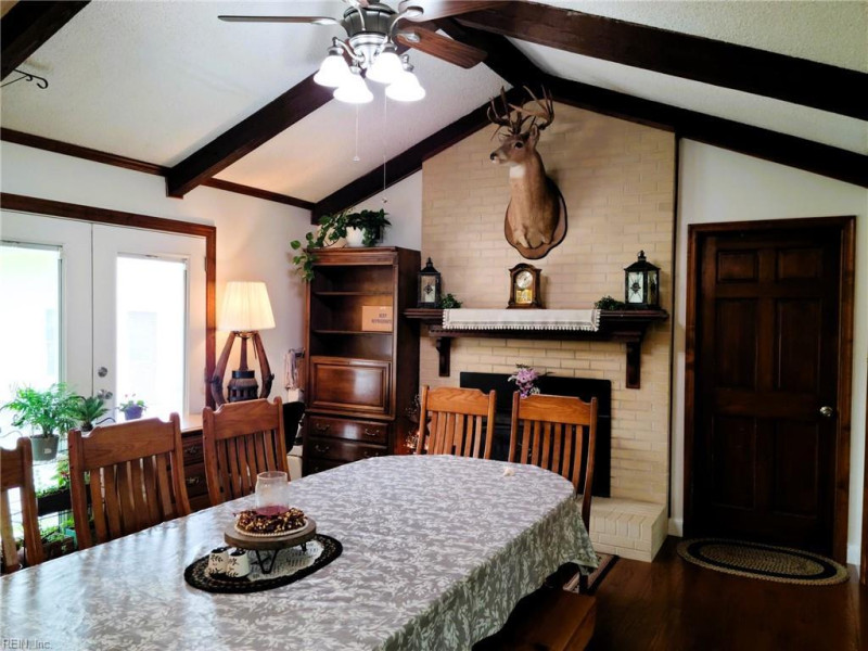Photo 5 of 31 residential for sale in Chesapeake virginia Photo 5 of 31 residential for sale in Chesapeake virginia