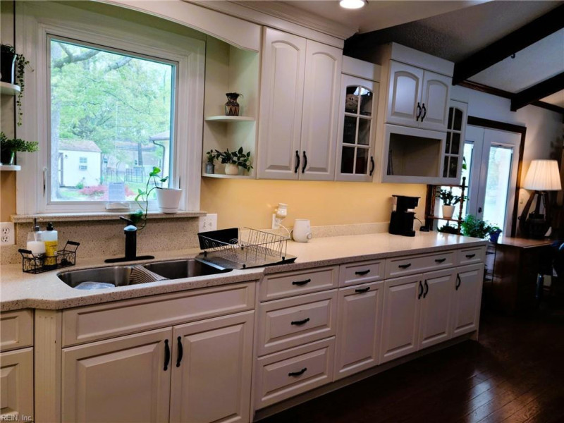 Photo 9 of 31 residential for sale in Chesapeake virginia Photo 9 of 31 residential for sale in Chesapeake virginia