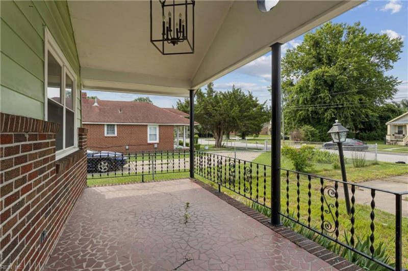 Photo 33 of 34 residential for sale in Hampton virginia
