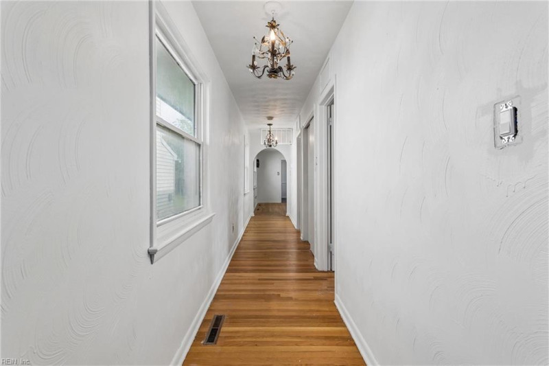 Photo 6 of 34 residential for sale in Hampton virginia
