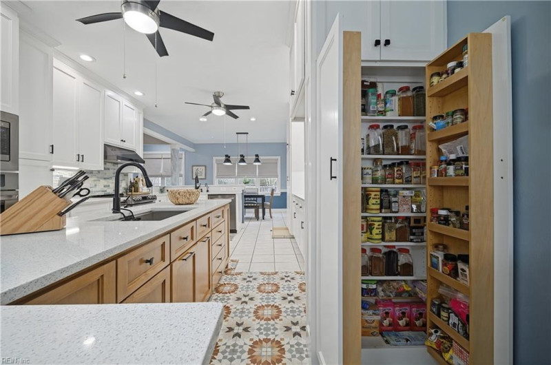 Photo 19 of 49 residential for sale in Virginia Beach virginia