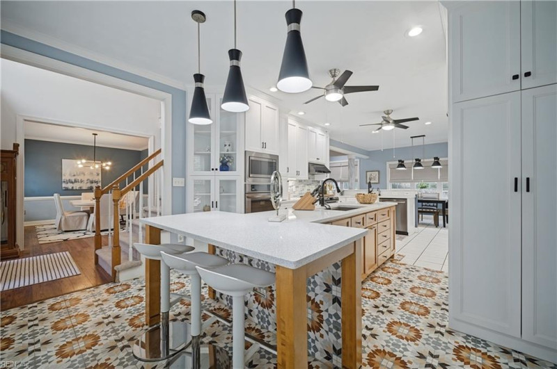 Photo 2 of 49 residential for sale in Virginia Beach virginia