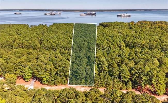 2029 Lawnes Neck Drive, Isle of Wight County, VA 23430