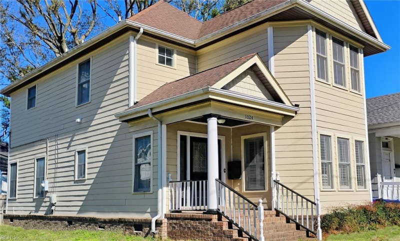 Photo 1 of 38 residential for sale in Portsmouth virginia