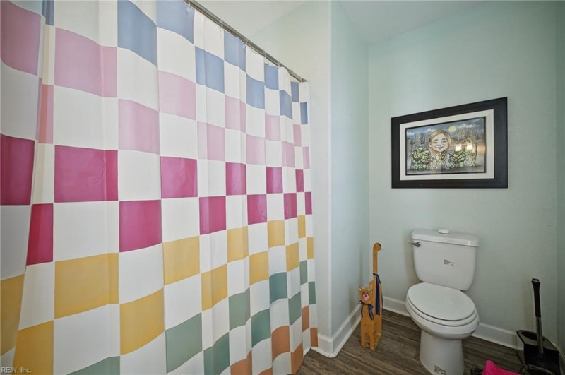 Photo 32 of 50 residential for sale in Chesapeake virginia Photo 32 of 50 residential for sale in Chesapeake virginia