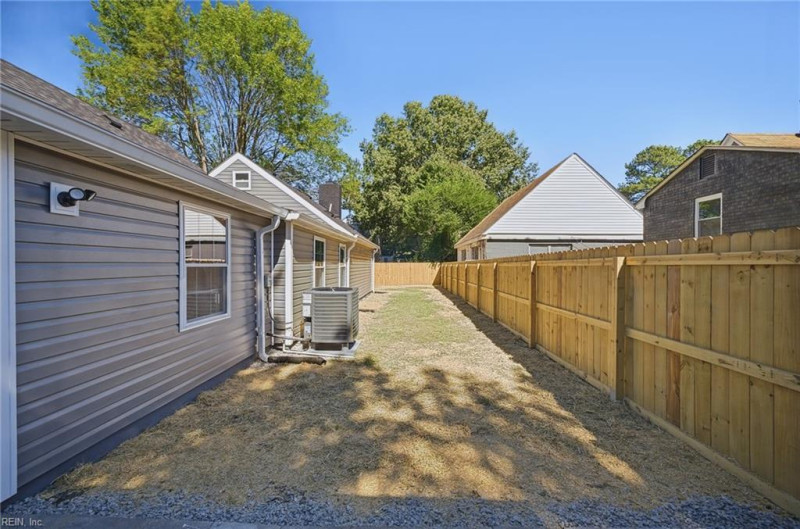 Photo 37 of 43 residential for sale in Portsmouth virginia Photo 37 of 43 residential for sale in Portsmouth virginia