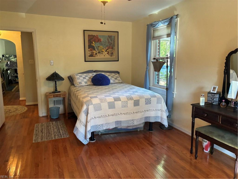 Photo 18 of 25 residential for sale in Norfolk virginia Photo 18 of 25 residential for sale in Norfolk virginia