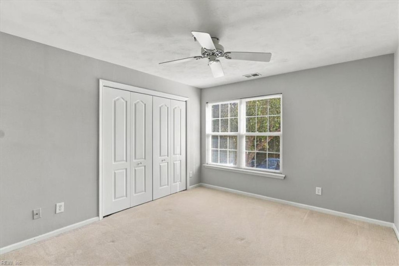 Photo 15 of 32 residential for sale in Virginia Beach virginia