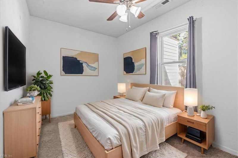 Photo 20 of 29 residential for sale in Portsmouth virginia