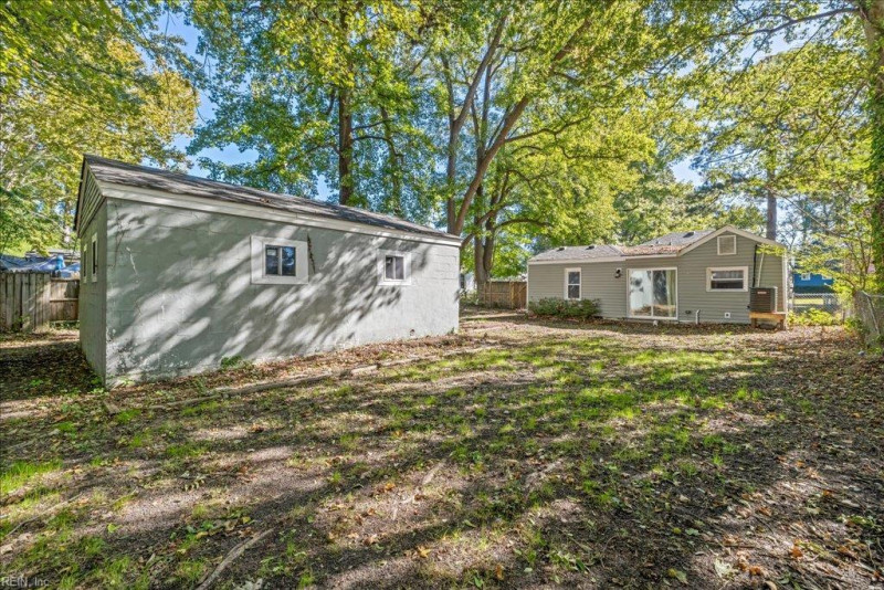 Photo 26 of 29 residential for sale in Portsmouth virginia