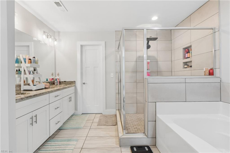 Photo 22 of 46 residential for sale in Virginia Beach virginia