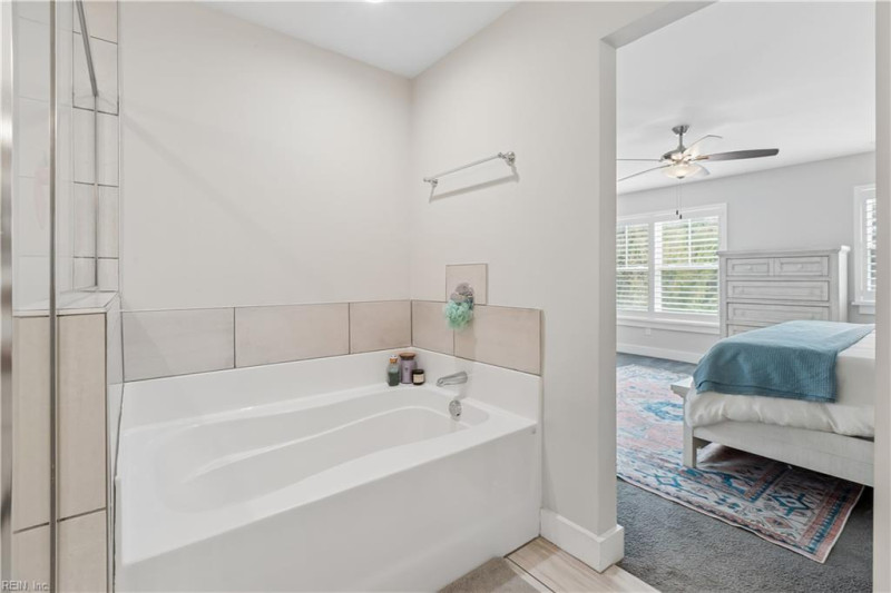 Photo 25 of 46 residential for sale in Virginia Beach virginia