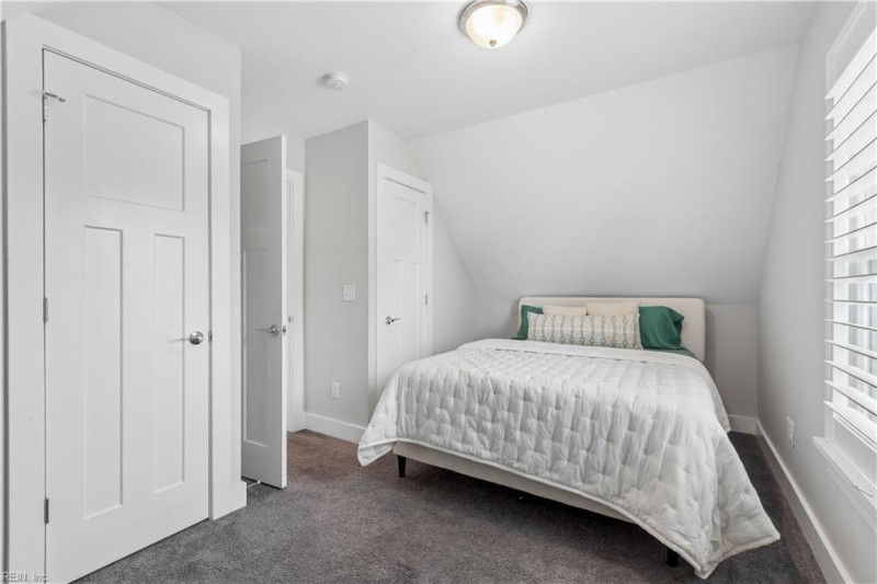 Photo 40 of 46 residential for sale in Virginia Beach virginia
