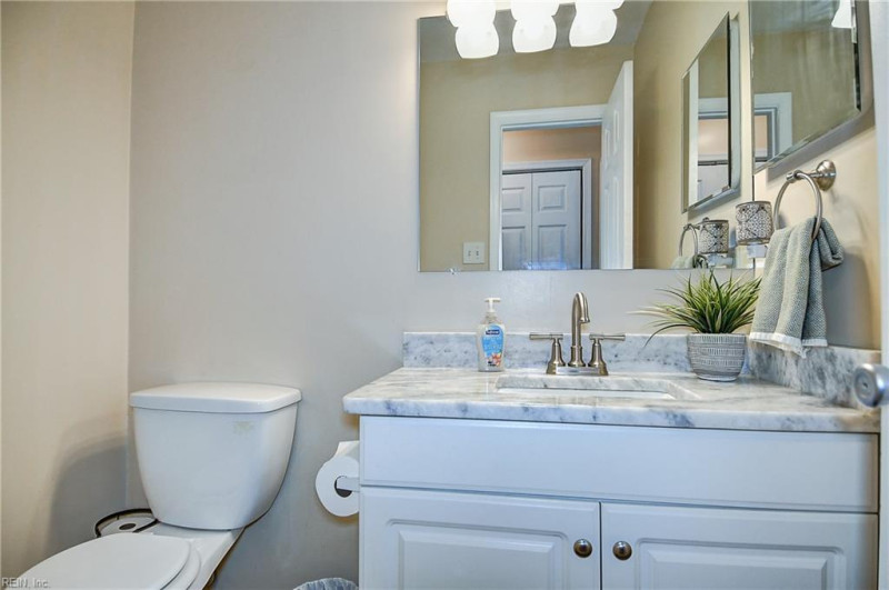 Photo 19 of 44 residential for sale in Chesapeake virginia Photo 19 of 44 residential for sale in Chesapeake virginia