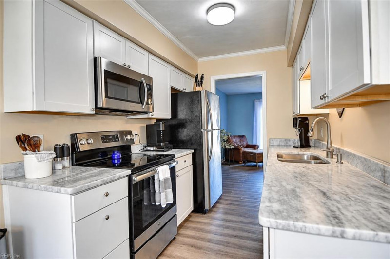 Photo 3 of 44 residential for sale in Chesapeake virginia Photo 3 of 44 residential for sale in Chesapeake virginia