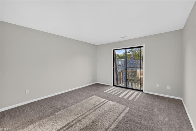 Photo 7 of 17 residential for sale in Virginia Beach virginia